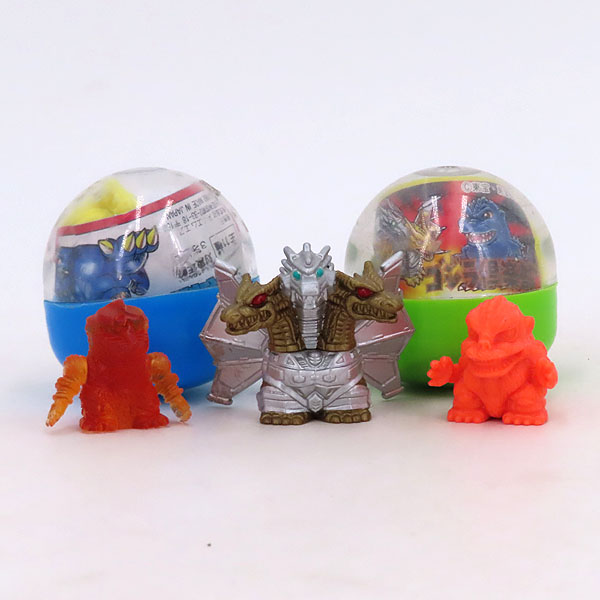 Small Capsule Toys